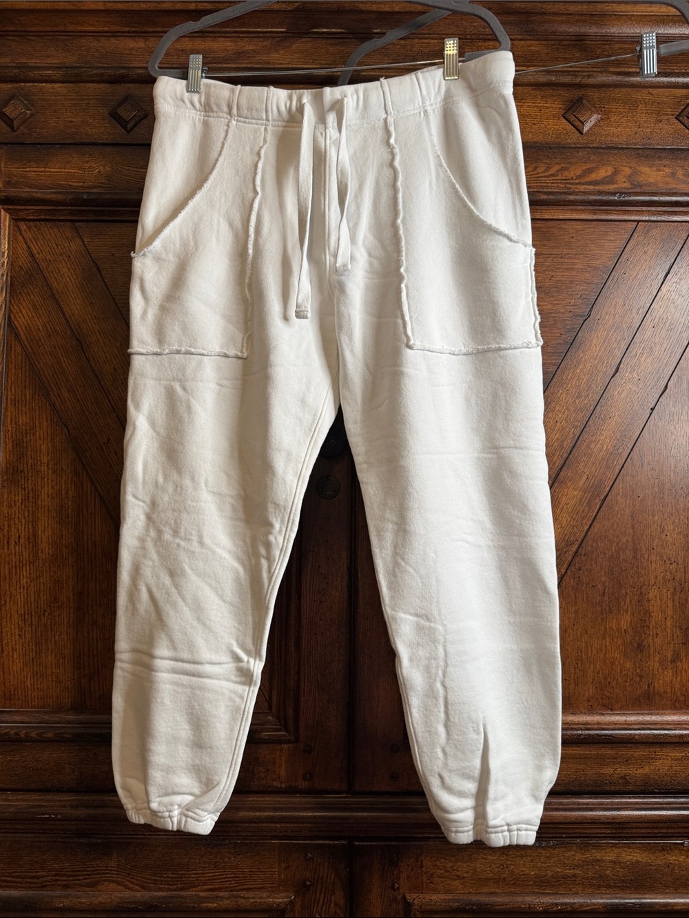 Frank & Eileen Joggers L